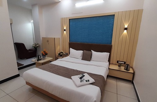 Udaipur Hotel | HOTEL SUN PALACE