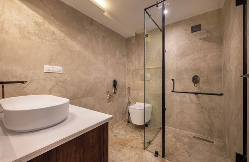 Theog Hotel | Hotel The Bliss Kufri