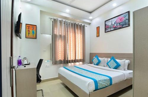 Sector 70 Hotel | Hotel The Vertigo
