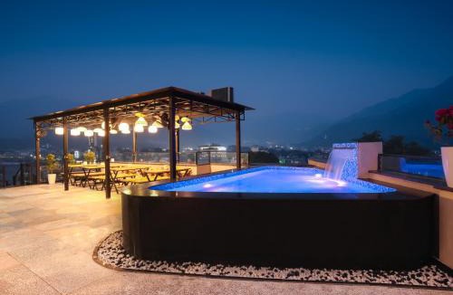 Rishikesh Hotel | Hotel Urban chant