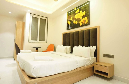 Bani Park Hotel | Hotel V Inn Studio