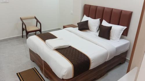 Chennai Hotel | Hotel V Stay