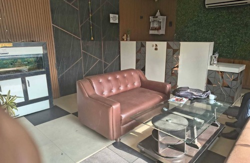 Sikandra Hotel | Hotel Vanya Palace New