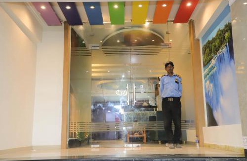 Kharghar Hotel | Hotel White House