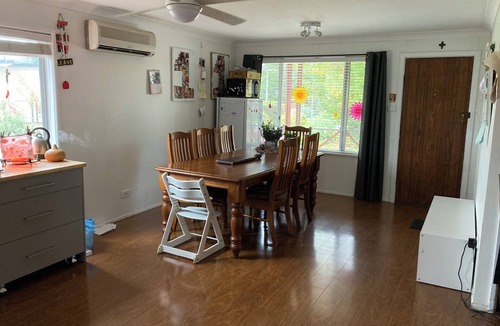 Hazelbrook House | House on Clearview