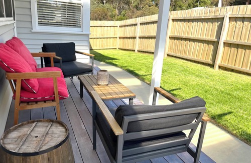 Creswick House | House with forest views in vibrant central goldfields town only 1.5hr from Melb