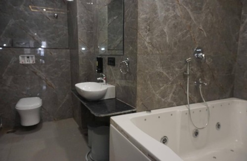 Indore Hotel | HR Premium Stay