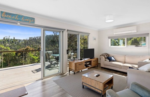 Separation Creek House | Hull's Haven - Separation Creek - Out of this World