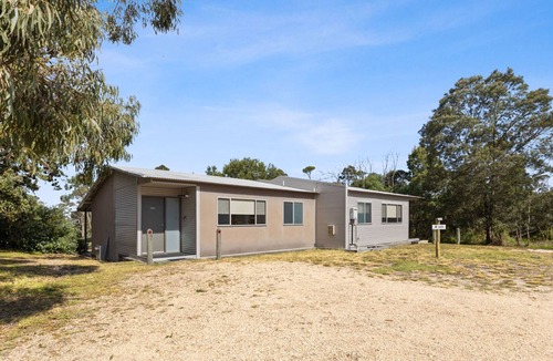 Forge Creek House | Huon - Waterfront Retreat: Secluded lodges perfect for nature lovers