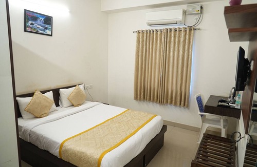 Bellandur Hotel | I Cloud Elite Suites