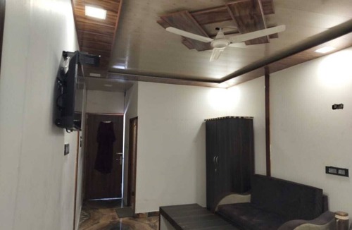 Narainkoti Hotel | Ice Valley Resort