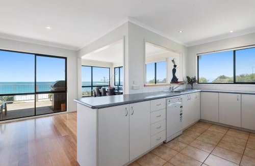 Skenes Creek House | IL Mare - "Expansive Ocean Views"