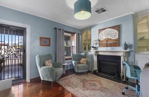 Moonta House | Inglenook Cottage