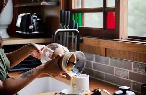 Moreton Bay Region Cottage | Ironbark Luxury Cottage & Highland Cows