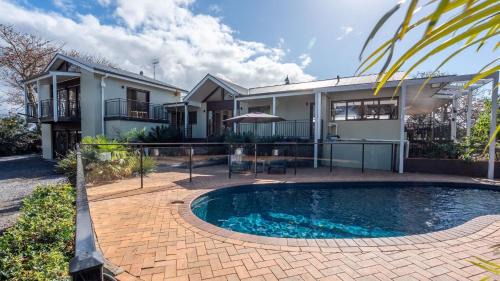 Comerong Island House | Island Oasis - Comerong Island