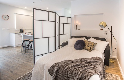 Whitemark Hotel | Island Quarters