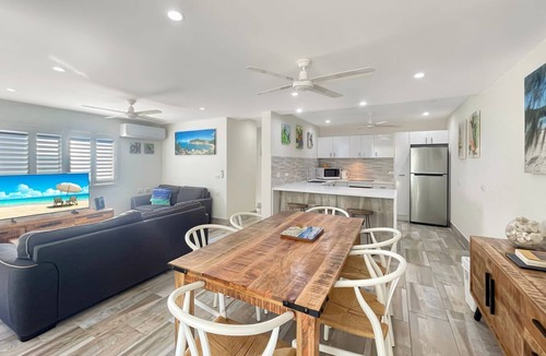 Arcadia Apartment | Island View Unit 2