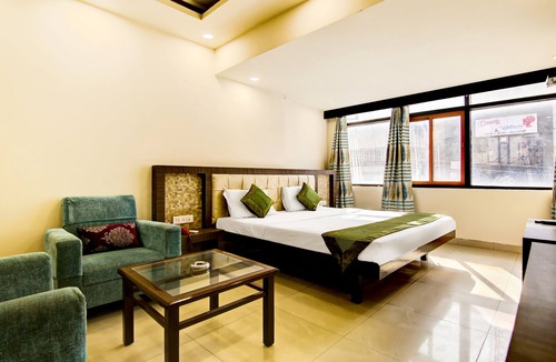 Ambala Hotel | Itsy Hotels Solitaire