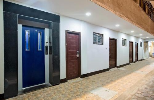 Town Hall Hotel | IVY RESIDENCY