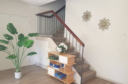Caboolture South House | Jacaranda Lodge