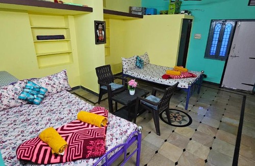 Mantralayam Apartment | Jaganatha home stay