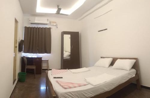 Karur Hotel | jambu's residence