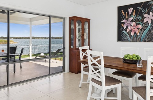 Yamba House | Jeffery River Retreat - Private Pontoon Paradise - Holiday Yamba