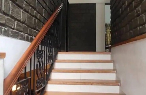 Gurugram House | JHA FARMS IS BEST