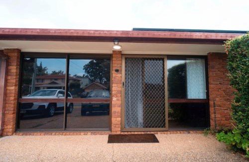 Alexandra Hills House | JJJGM PLACE @ ALEX HILLS