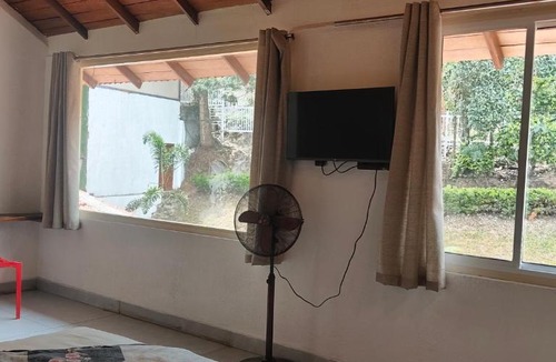 Maraiyur Apartment | JK NATURE STRAY RESORt
