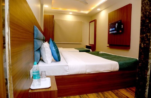Mhow Hotel | JMC Hotel Safar Inn Mhow