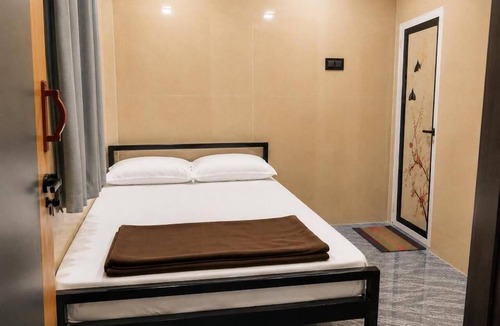 Rameshwaram Hotel | Joy Ac Hall & Rooms