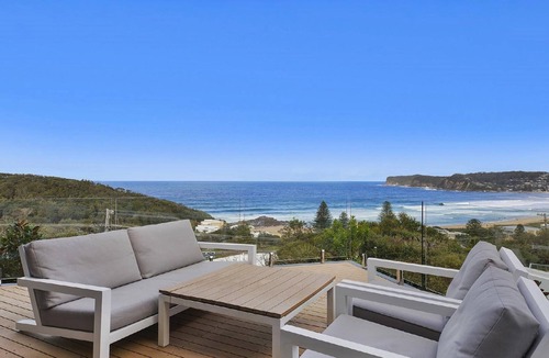 North Avoca House | KAILANI - OVERLOOKING CAPE THREE POINTS AND NORTH AVOCA BEACH