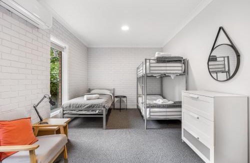 Halls Gap House | Kangaroo House