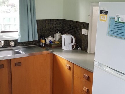 Kingscote Cabin | Kangaroo Island Accommodation - Molly's Cottage