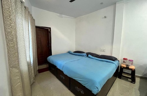 Sitapur Hotel | Kedar Mount View
