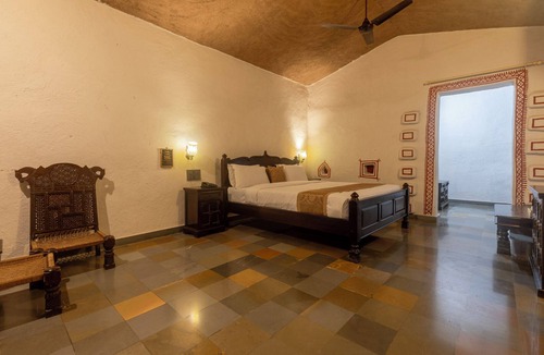Taragadi Hotel | Kesar Dhani Resort