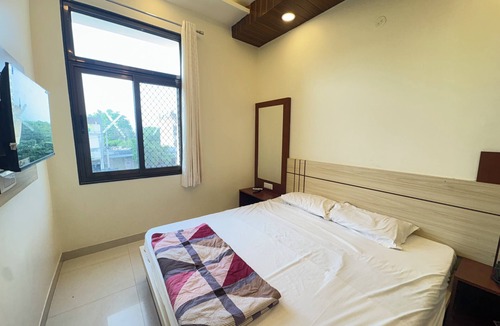 Khatu Hotel | Khatu Shyam Ji Temple Rd