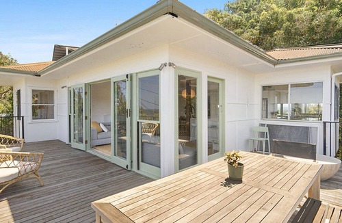 Killcare House | Killcare Beach View by HolidayCo.