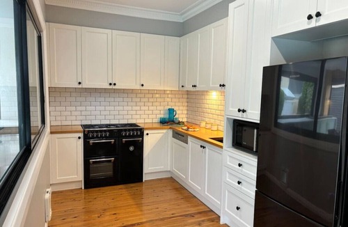 Lambton House | Knight's Cove Retreat
