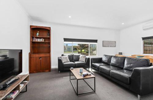 Silver Sands House | Kokomo - Silver Sands - C21 SouthCoast Holidays