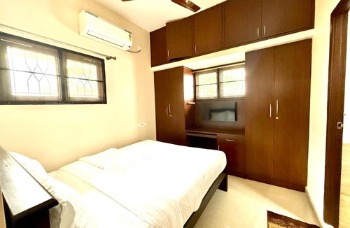 Mylapore Tiruvallikk Hotel | Kolam Dingai Serviced Residence, Kotturpuram