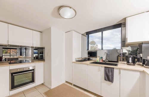 Homebush West Apartment | KozyGuru | Homebush West | Modern 2R Apt + Parking