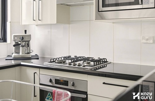 Waterloo Apartment | KozyGuru | Waterloo | Designer Pad with City Views