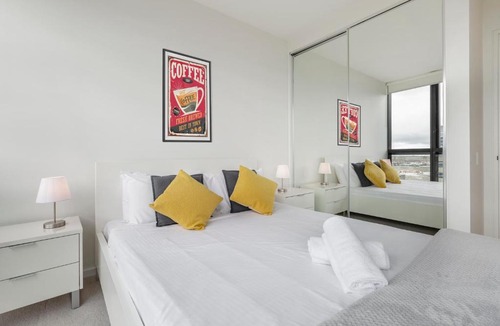 Docklands Apartment | Kula Docklands