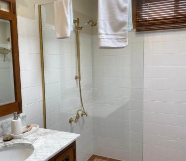 Orange House | Kyogle123 Central location