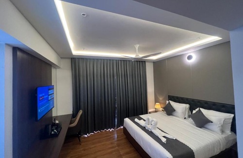 Chamarajapuram Mohalla Hotel | L G Cordial