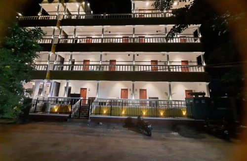 Kuilapalayam Hotel | La Couronne