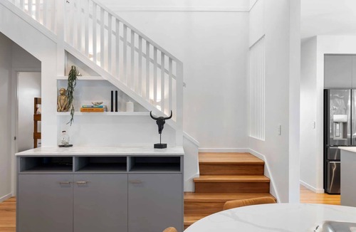 Marcoola House | La Mer in Marcoola - Luxury Hampton Style Beach House with Pool