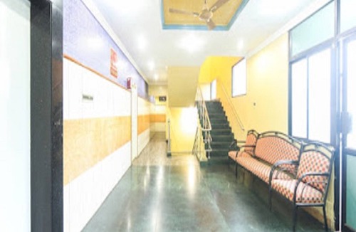 Guduvancheri Hotel | La Palace